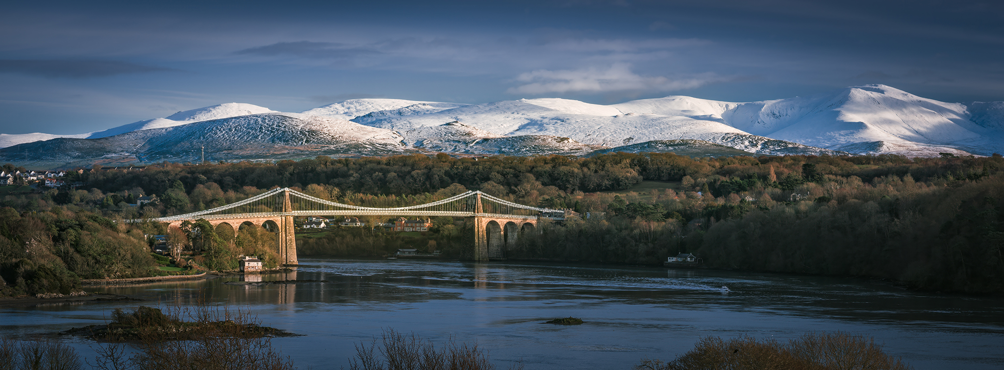 Menai Bridge, Anglesey Menai Bridge, Anglesey